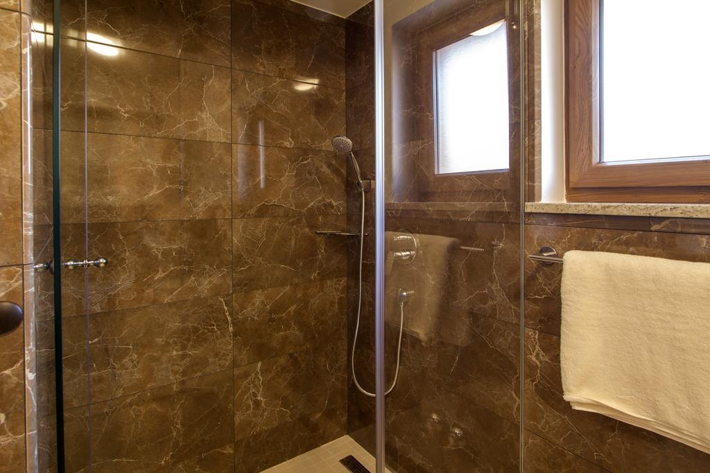 Luxury Apartments Villa Matea Malinska Oda fotoğraf